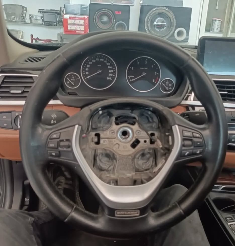 By Batıkan Oto Müzik 